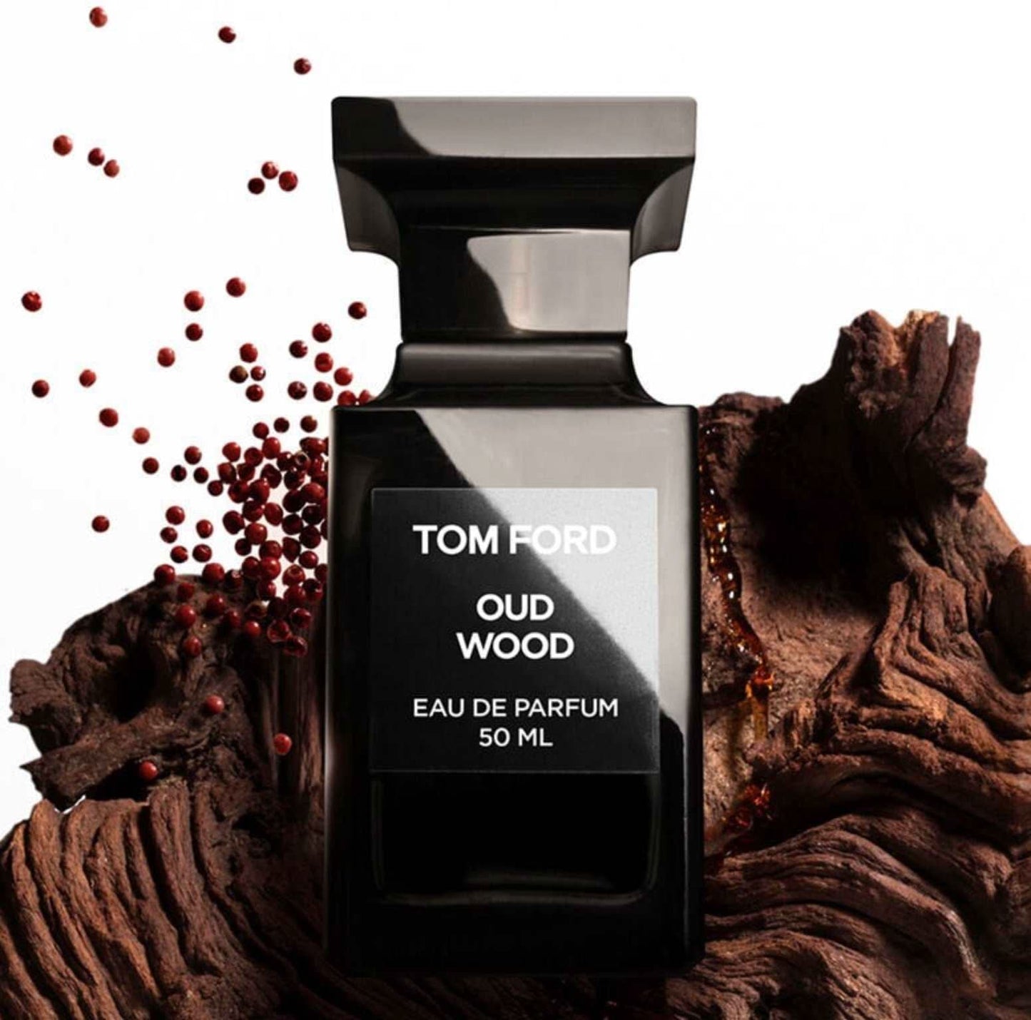 Oud Wood Eau De Parfum Tom Ford Oud Wood Eau De Parfum is an exotic, refined fragrance that showcases the rare and precious essence of oud, intertwined with a sophisticated blend of woods and spices. This scent is a testament to luxury and elegance, appea