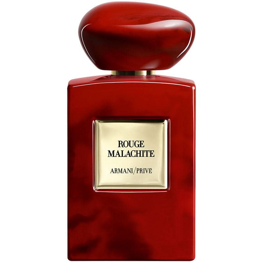 Rouge Malachite Eau De Parfum "La Collection de Terres Précieuses" brings together the artistic fragrance creations of Giorgio Armani, crafted as a tribute to the countries and cultures that have inspired him. Red Malachite is a scent inspired by the rich