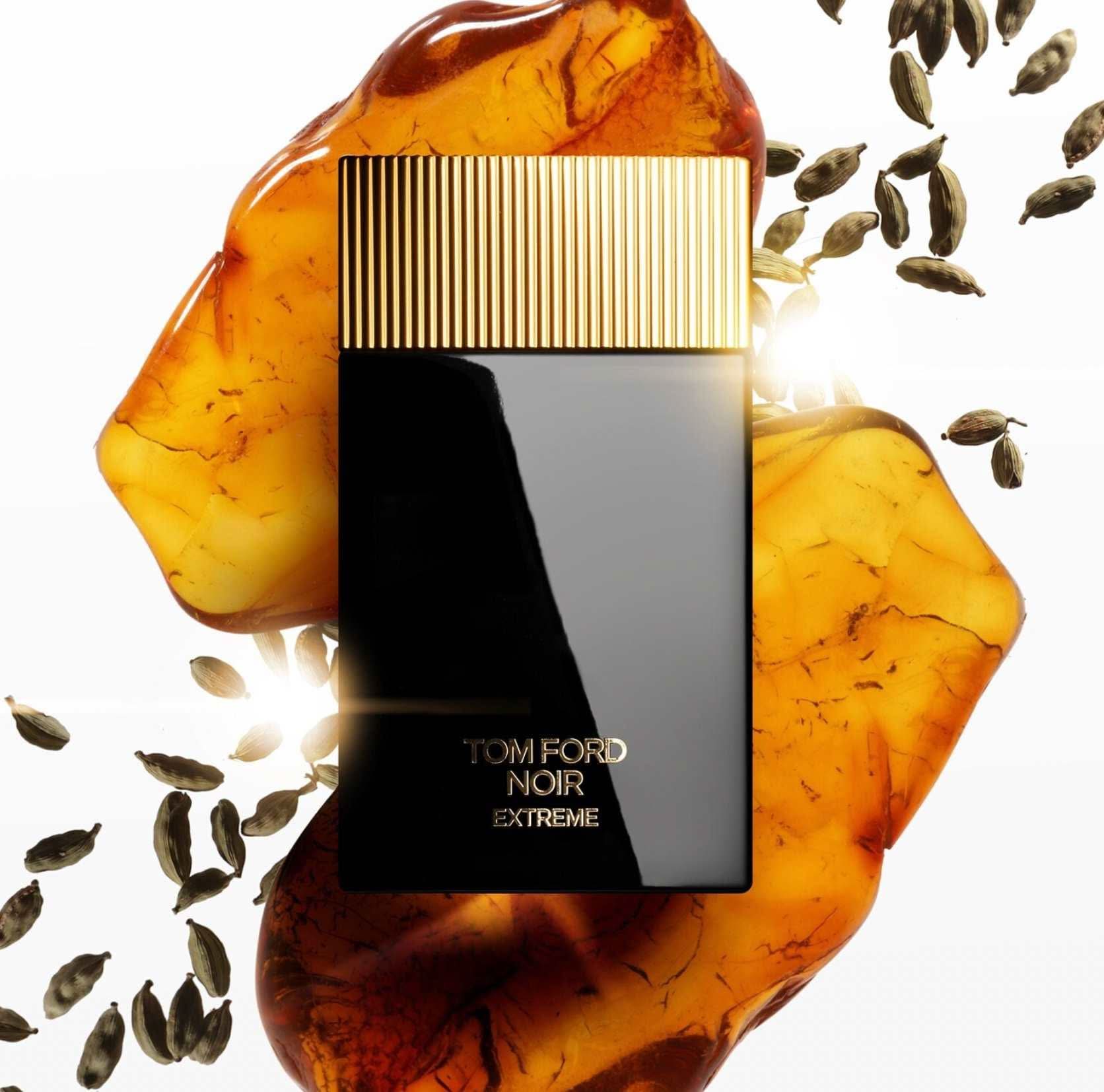Noir Extreme Eau De Parfum Tom Ford Noir Extreme Eau De Parfum is a bold and captivating fragrance that pushes the boundaries of luxury and sensuality. Designed for the modern man who is unafraid to embrace his duality—elegance and daring—this fragrance i